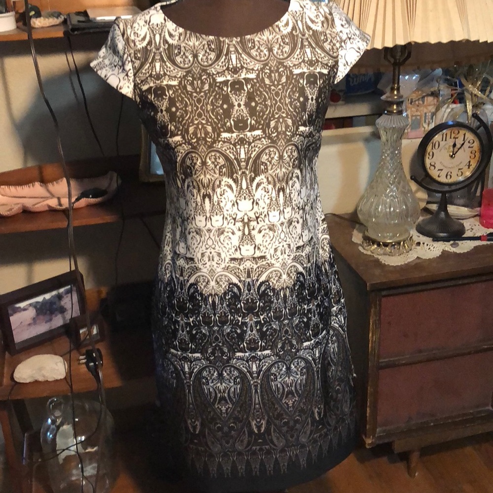 Studio One scuba like, side zip dress SZ 4P